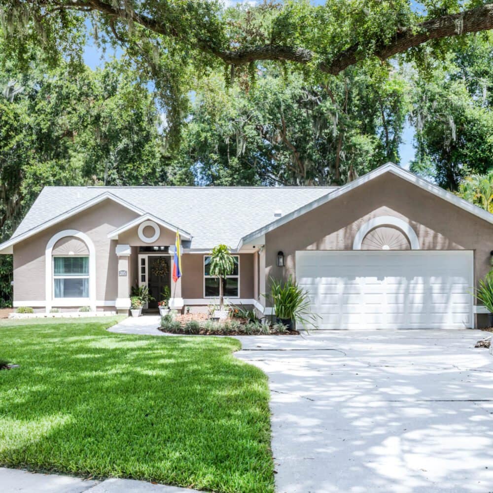 205-harbor-drive-winter-garden-fl-34787-01-scaled-1000x1000