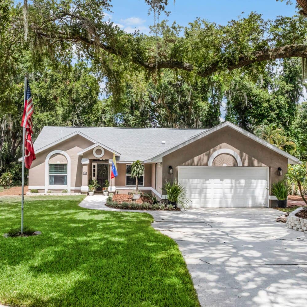 205-harbor-drive-winter-garden-fl-34787-02-scaled-1000x1000