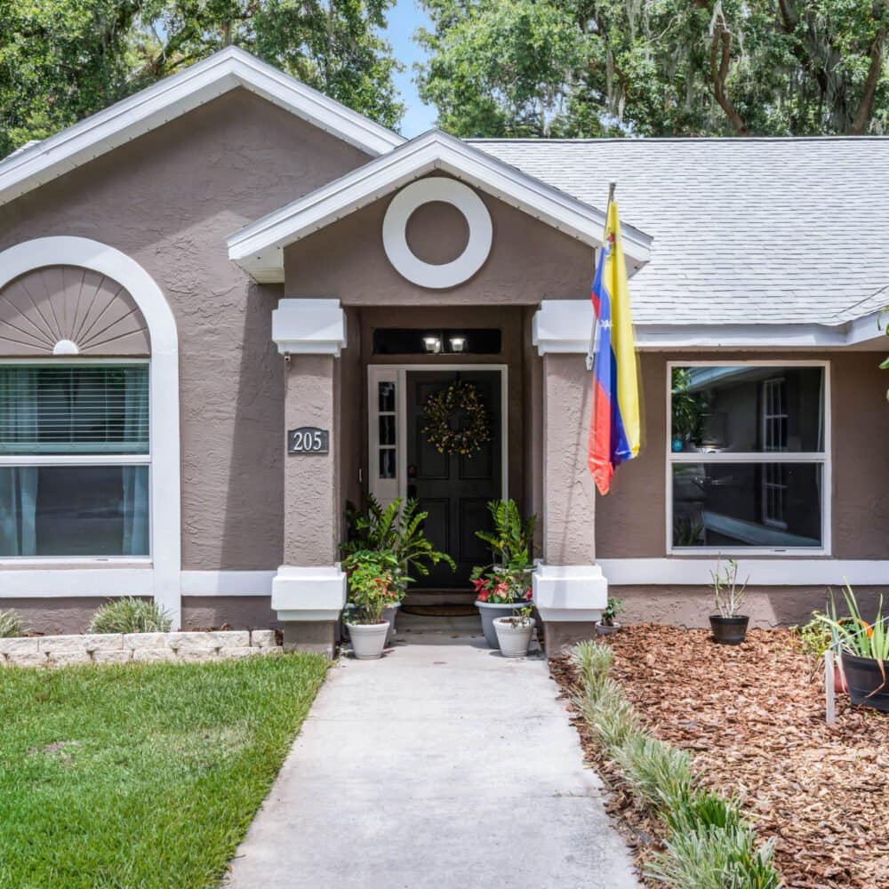 205-harbor-drive-winter-garden-fl-34787-05-scaled-1000x1000