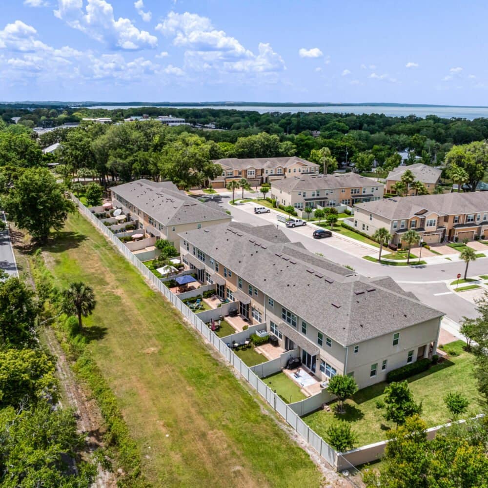 818-walkers-grove-lane-winter-garden-fl-34787-38-scaled-1000x1000