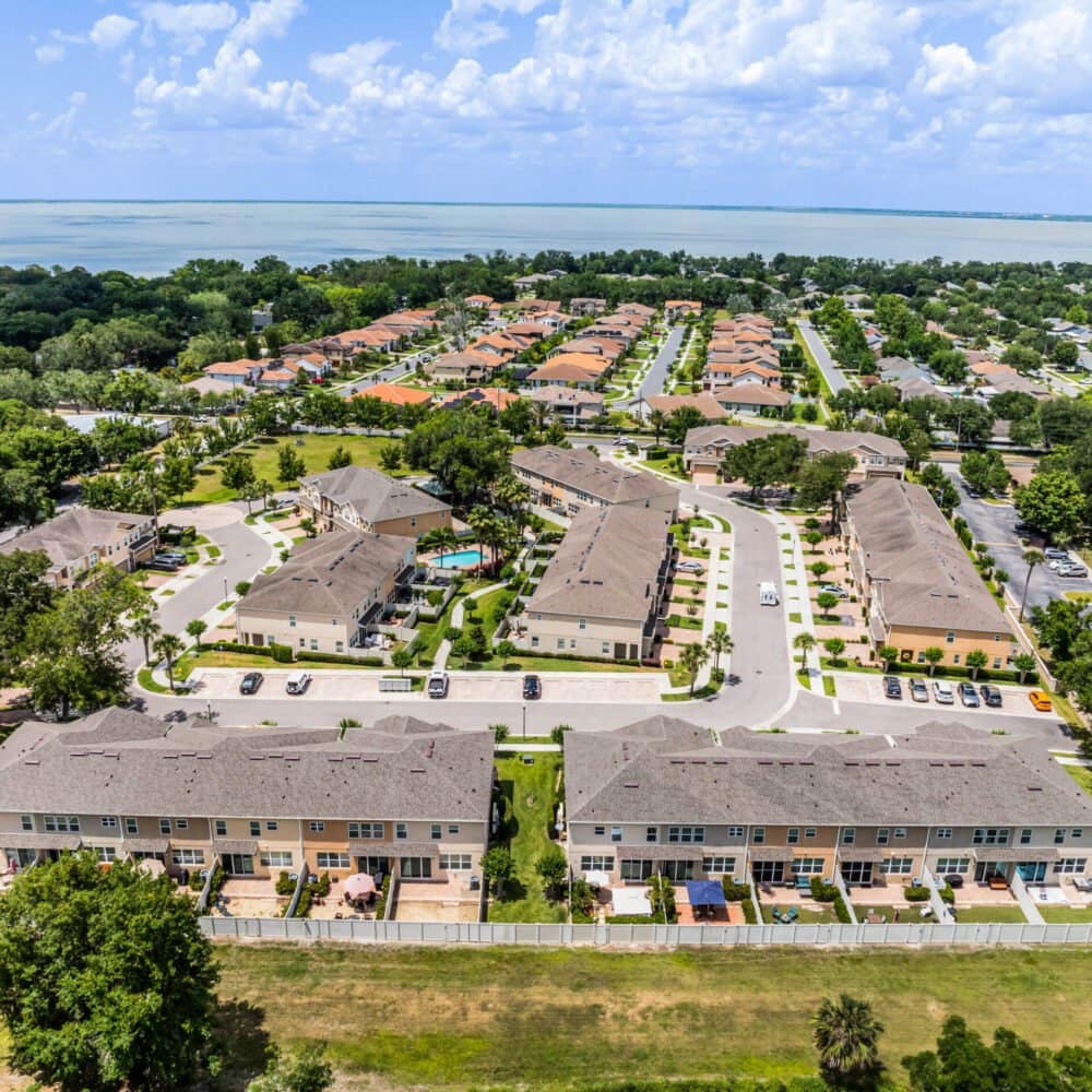 818-walkers-grove-lane-winter-garden-fl-34787-40-scaled-1000x1000