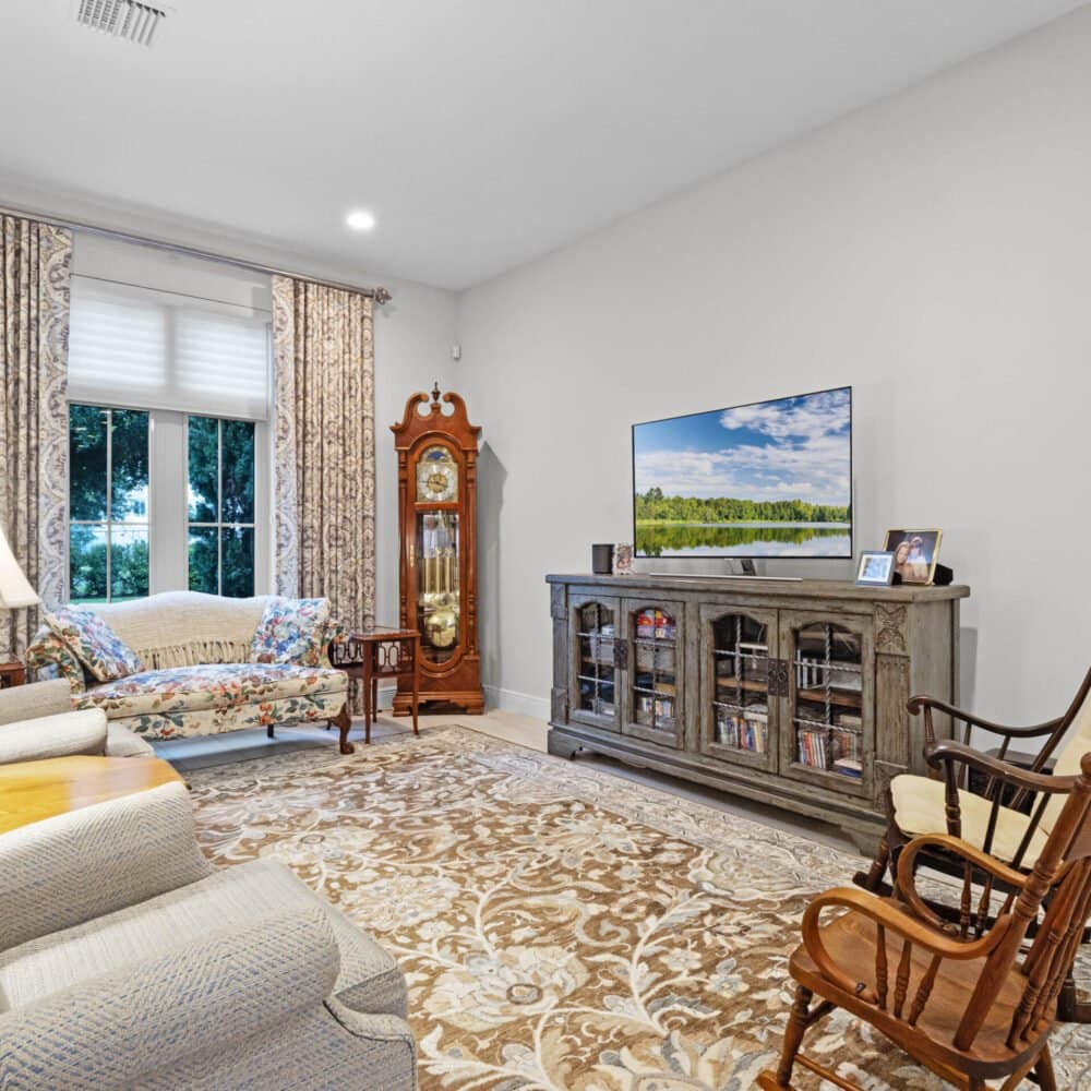 8818-bismarck-palm-drive-winter-garden-fl-34787-08-scaled-1000x1000