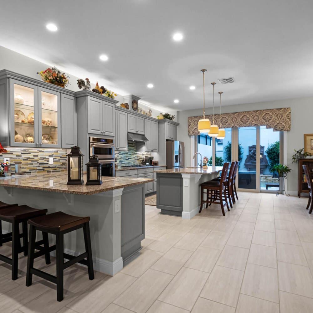 8818-bismarck-palm-drive-winter-garden-fl-34787-09-scaled-1000x1000