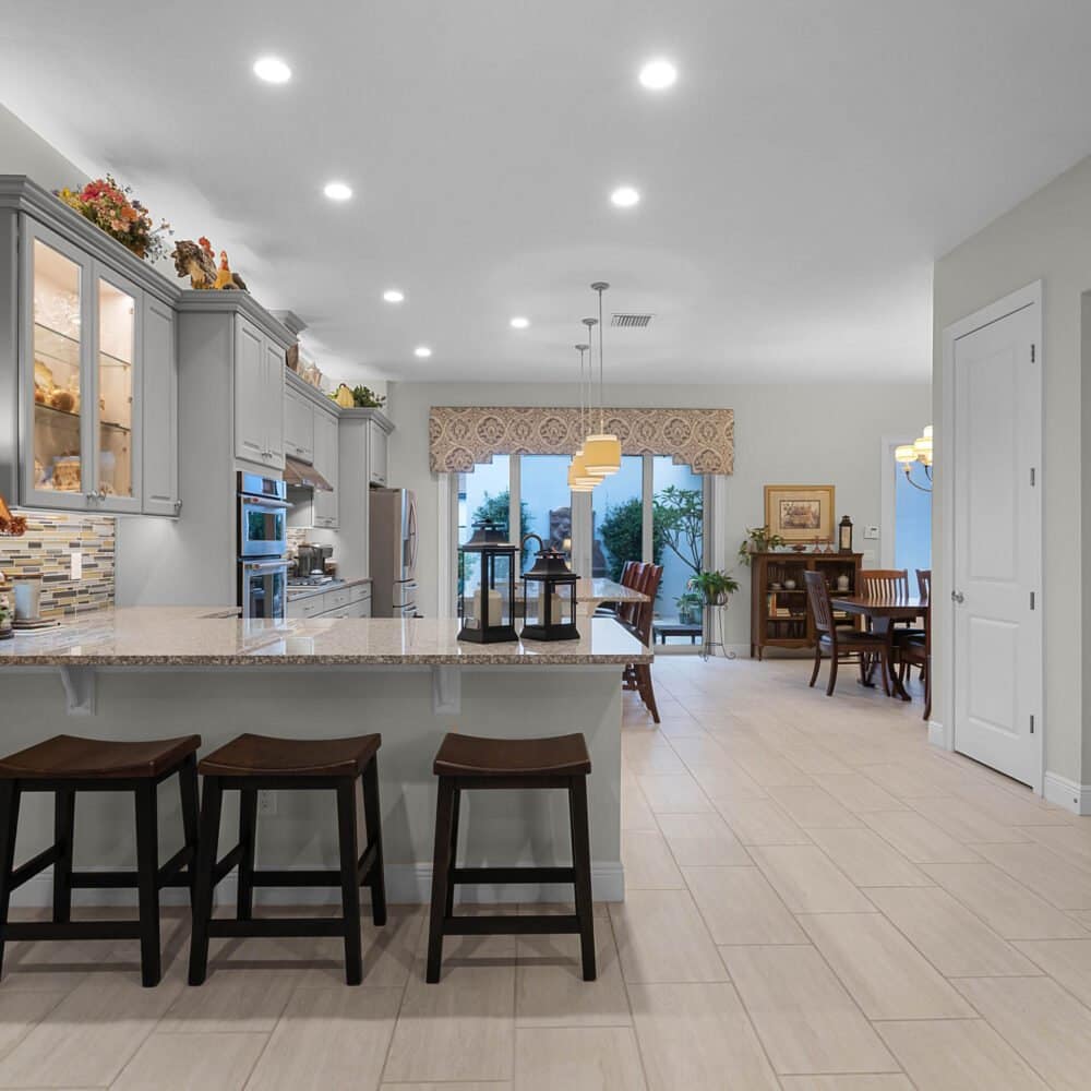 8818-bismarck-palm-drive-winter-garden-fl-34787-10-scaled-1000x1000