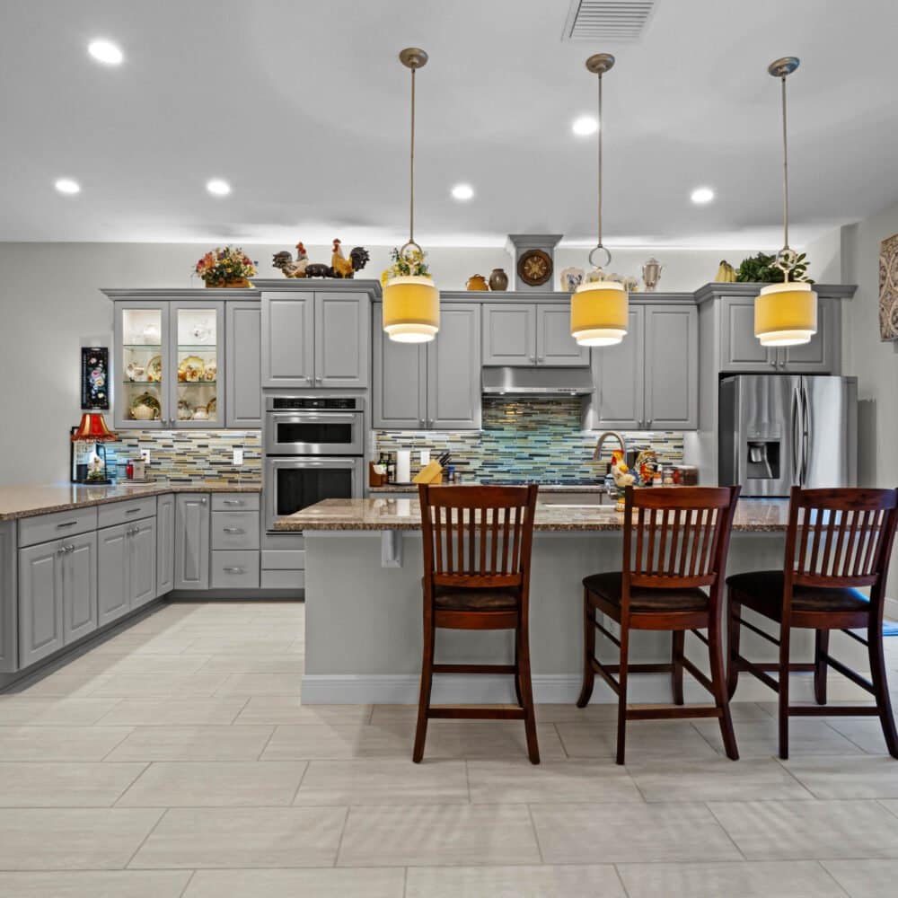 8818-bismarck-palm-drive-winter-garden-fl-34787-12-scaled-1000x1000