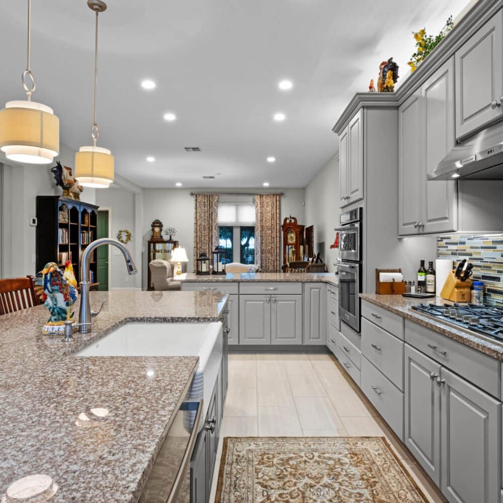 8818-bismarck-palm-drive-winter-garden-fl-34787-15-scaled-1000x1000