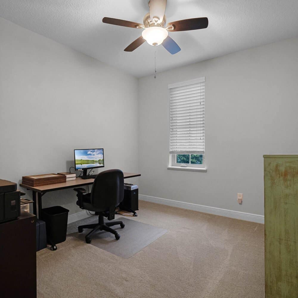 8818-bismarck-palm-drive-winter-garden-fl-34787-31-scaled-1000x1000