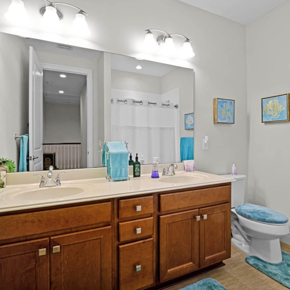 8818-bismarck-palm-drive-winter-garden-fl-34787-33-scaled-1000x1000