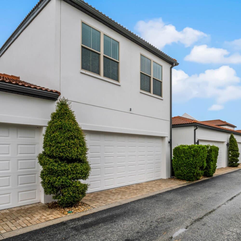 8818-bismarck-palm-drive-winter-garden-fl-34787-39-scaled-1000x1000