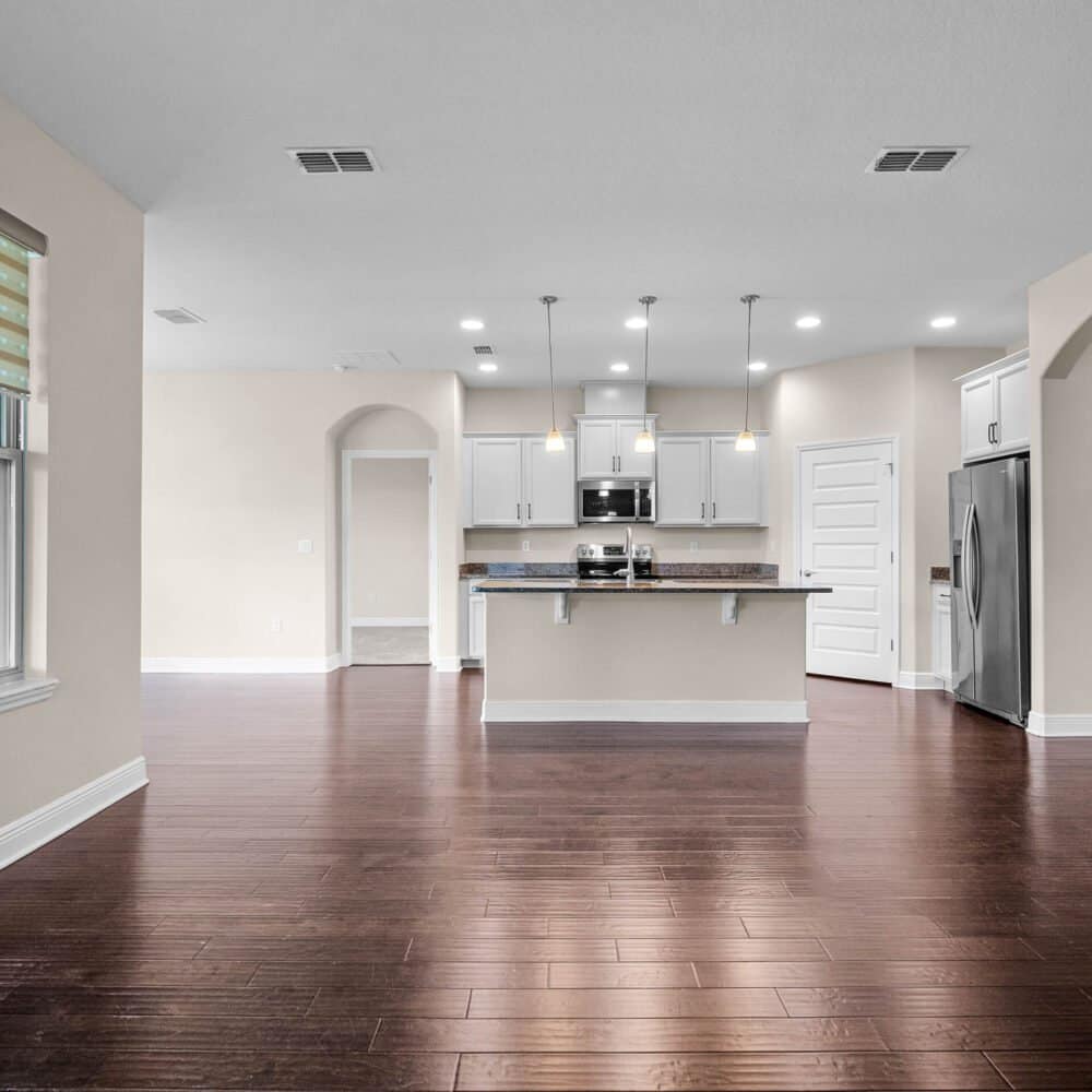 10127-beach-port-drive-winter-garden-fl-34787-13-scaled-1000x1000