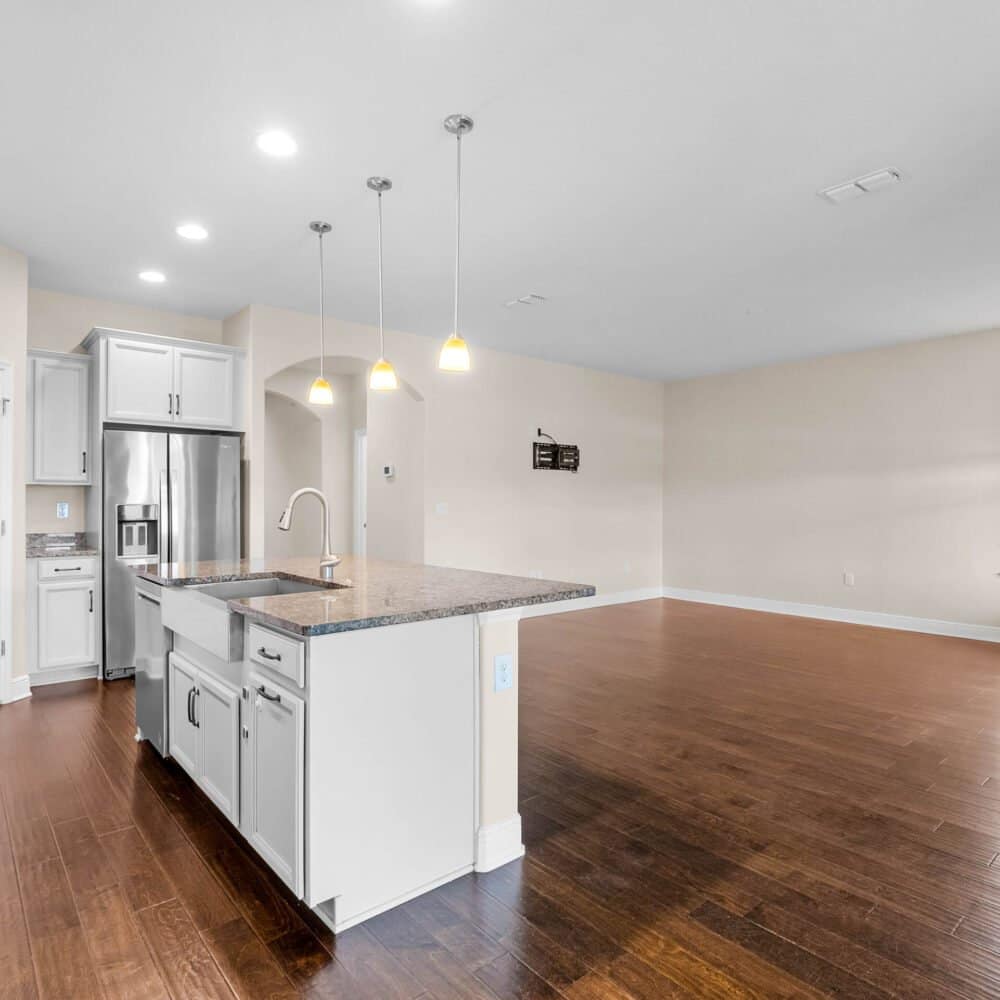 10127-beach-port-drive-winter-garden-fl-34787-18-scaled-1000x1000