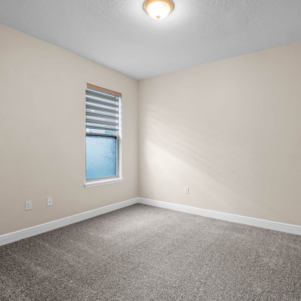 10127-beach-port-drive-winter-garden-fl-34787-34-scaled-1000x1000