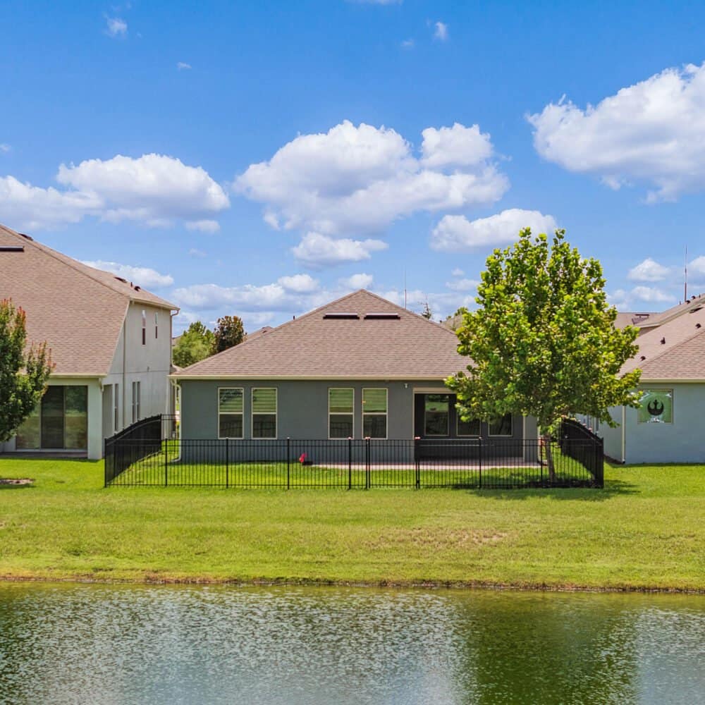 10127-beach-port-drive-winter-garden-fl-34787-46-scaled-1000x1000