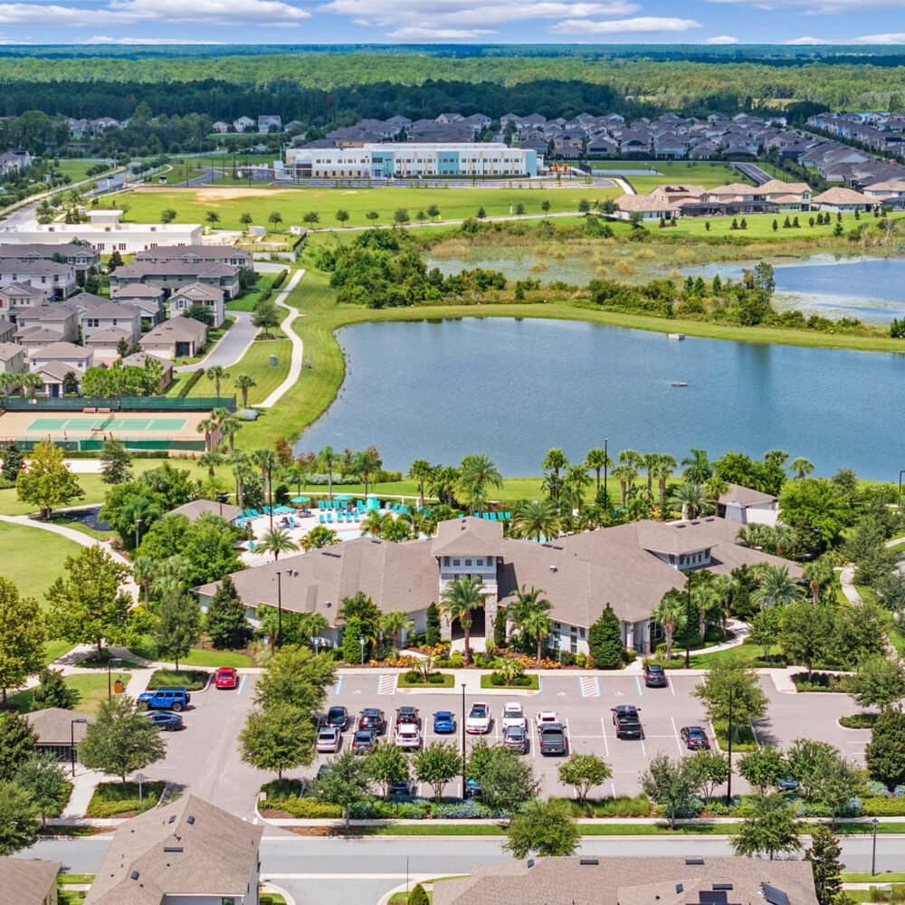 10127-beach-port-drive-winter-garden-fl-34787-55-scaled-1000x1000