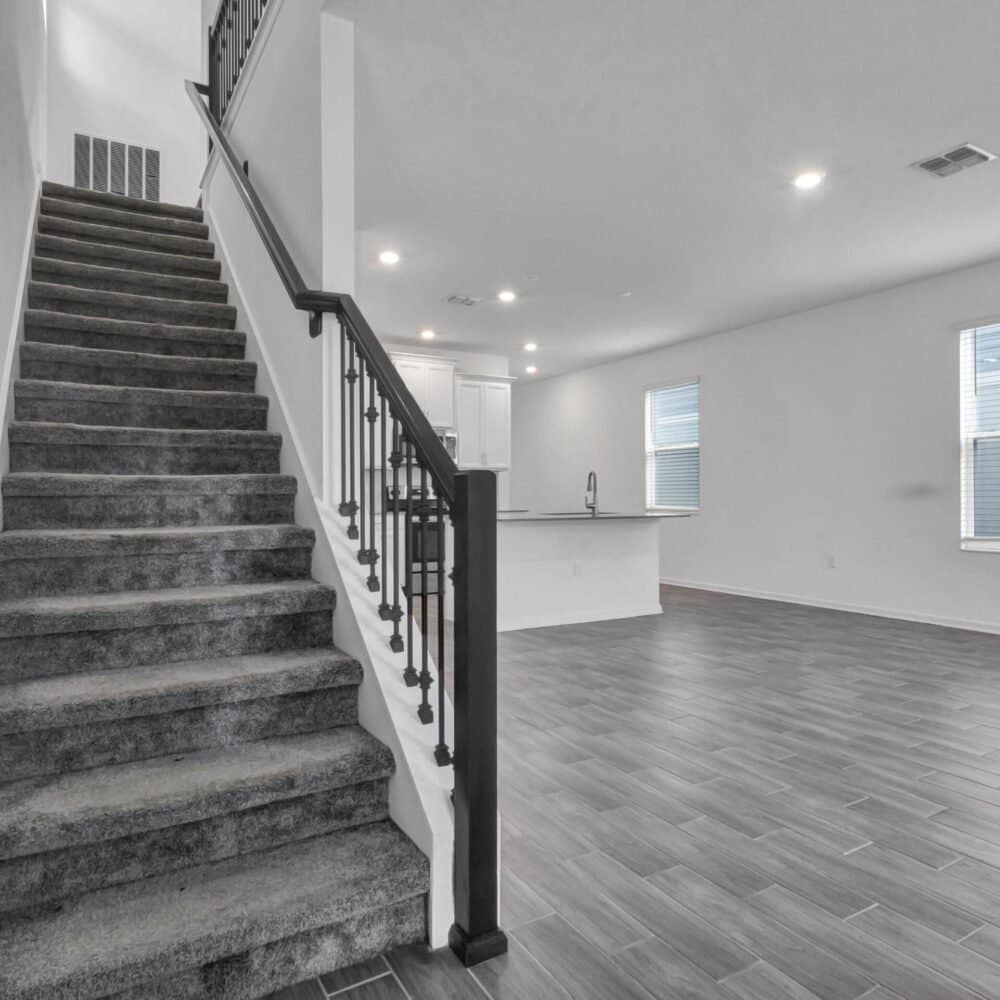 17058-quicksilver-avenue-winter-garden-fl-34787-05-scaled-1000x1000