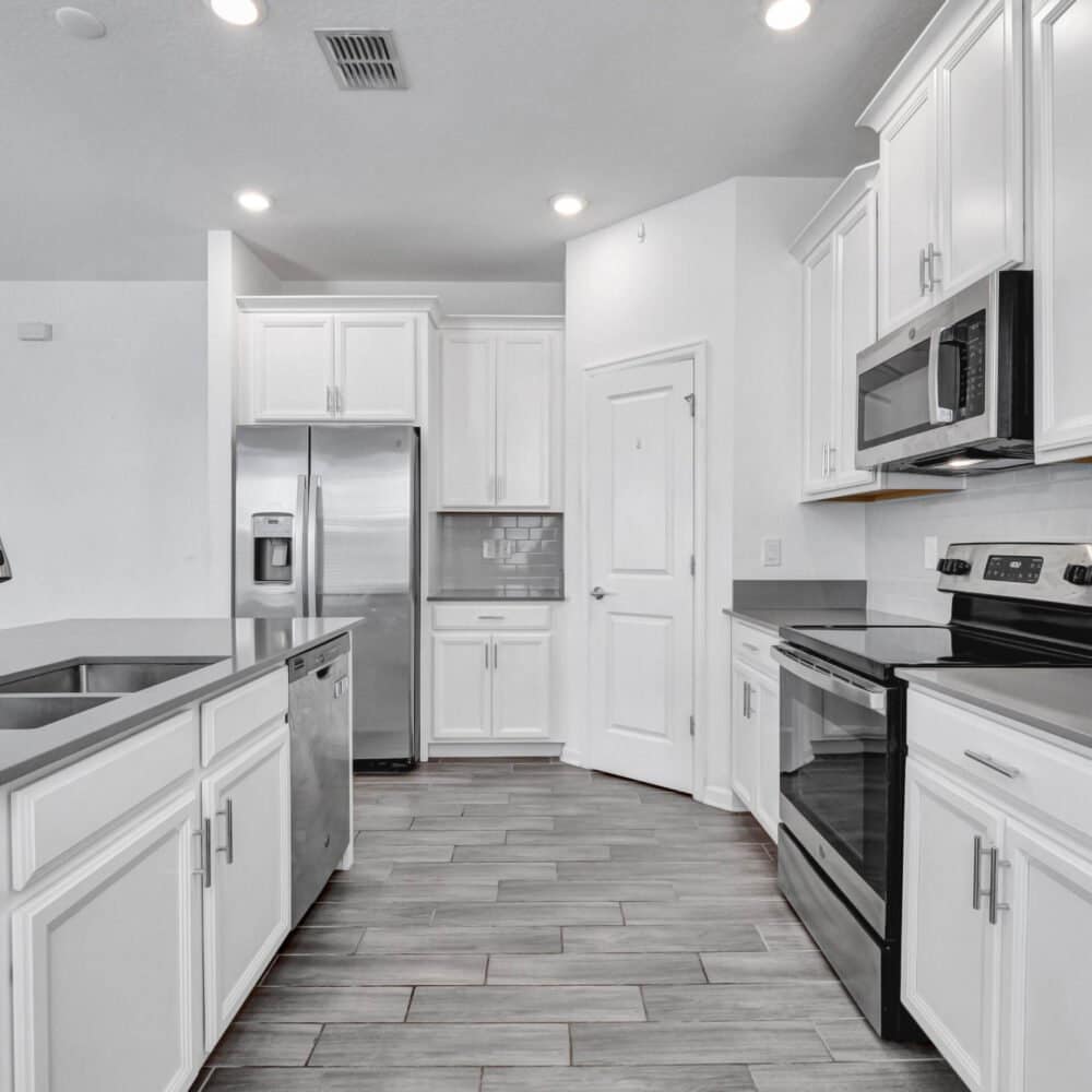 17058-quicksilver-avenue-winter-garden-fl-34787-12-scaled-1000x1000