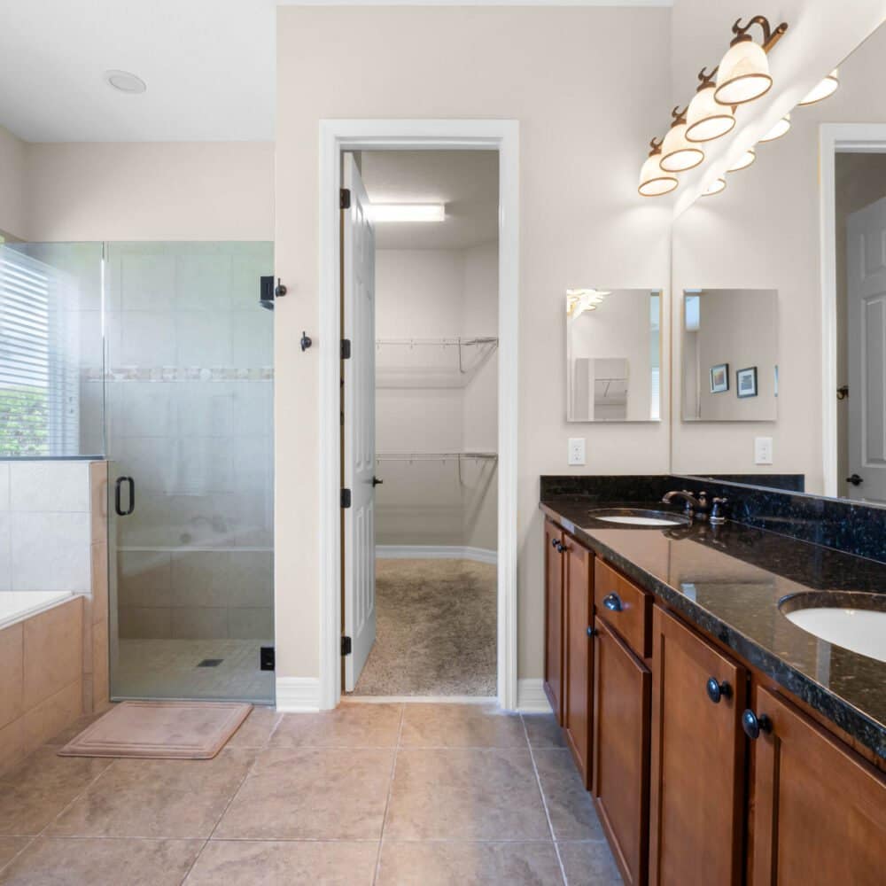 174-balmy-coast-road-groveland-fl-34736-24-scaled-1000x1000