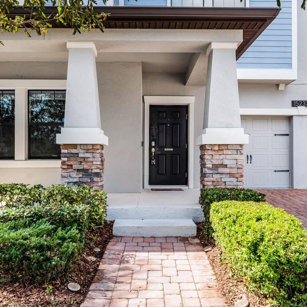 15233-night-heron-drive-winter-garden-fl-34787-04-scaled-1000x1000