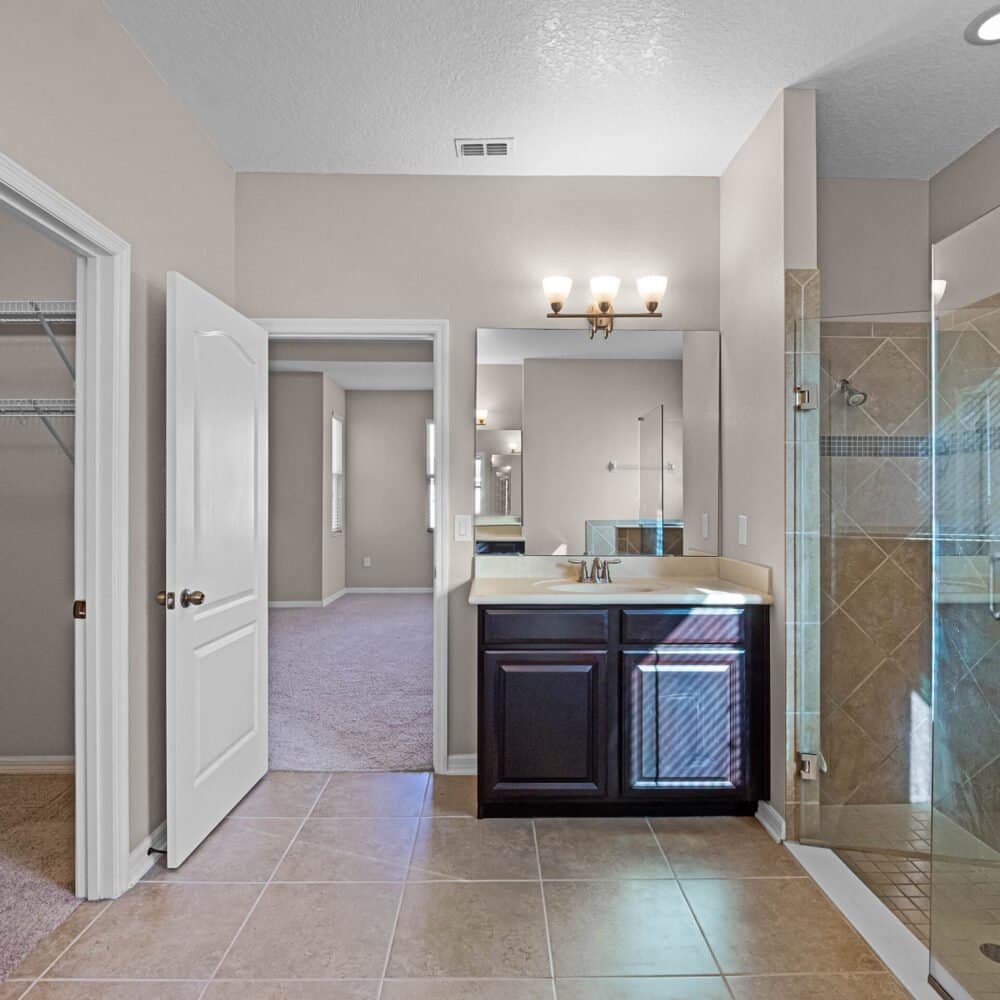 15863-citrus-grove-loop-winter-garden-fl-34787-32-scaled-1000x1000