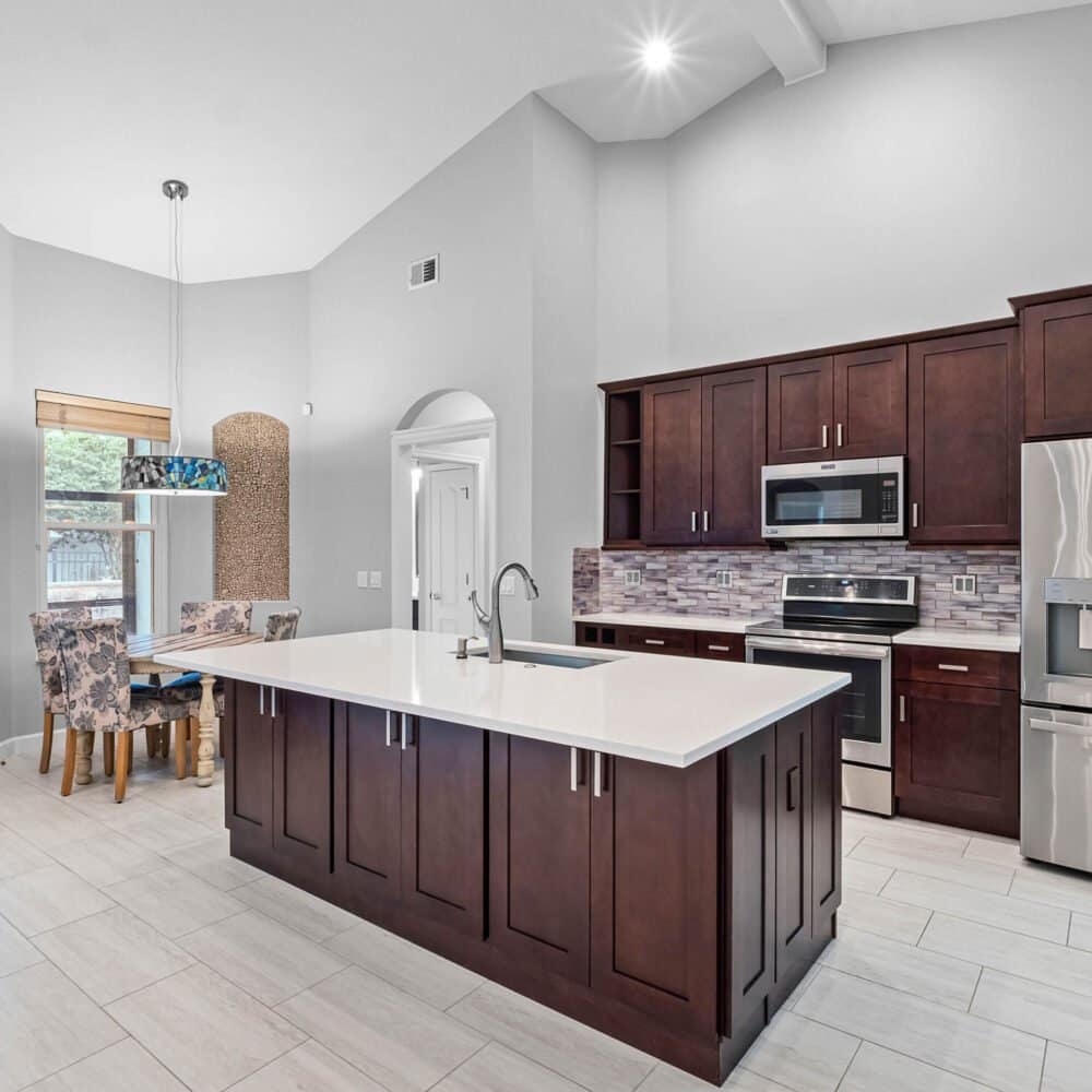 2137-blackjack-oak-street-ocoee-fl-34761-20-scaled-1000x1000