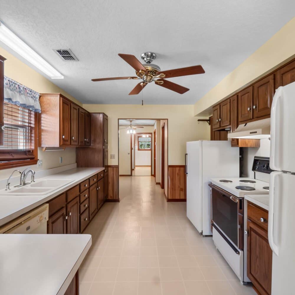 9272-gotha-road-windermere-fl-34786-13-scaled-1000x1000