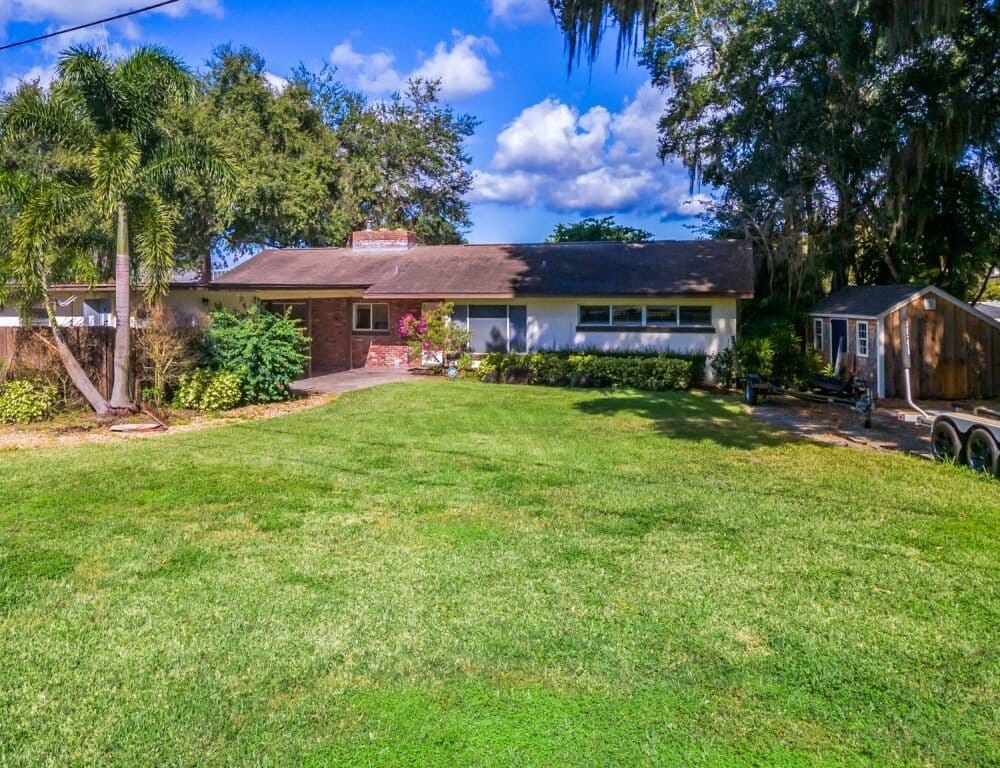 125-north-drive-windermere-fl-34786-02-scaled-1-1024x768-1-1000x768