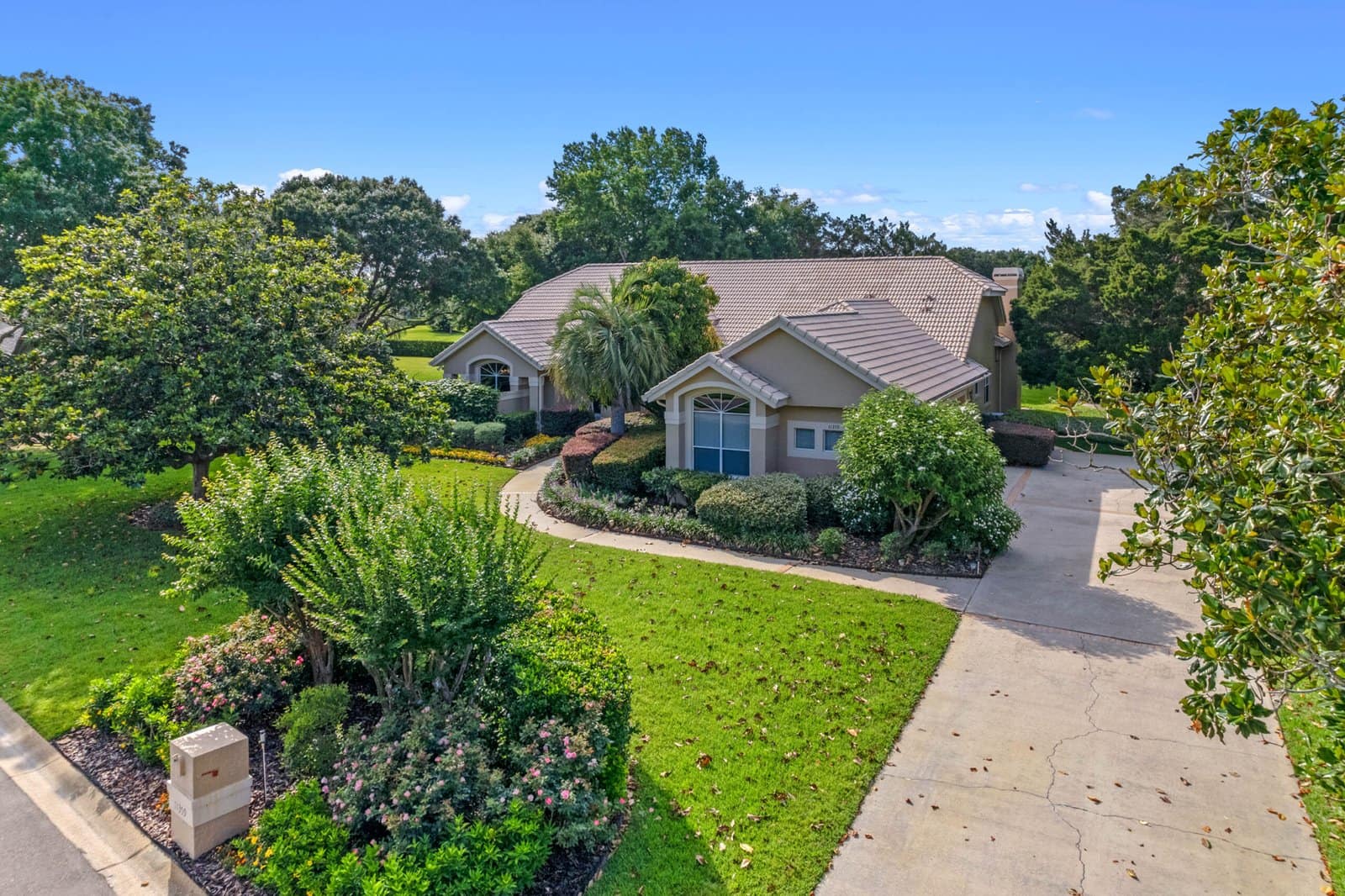 11359-willow-gardens-drive-windermere-fl-34786-48-scaled