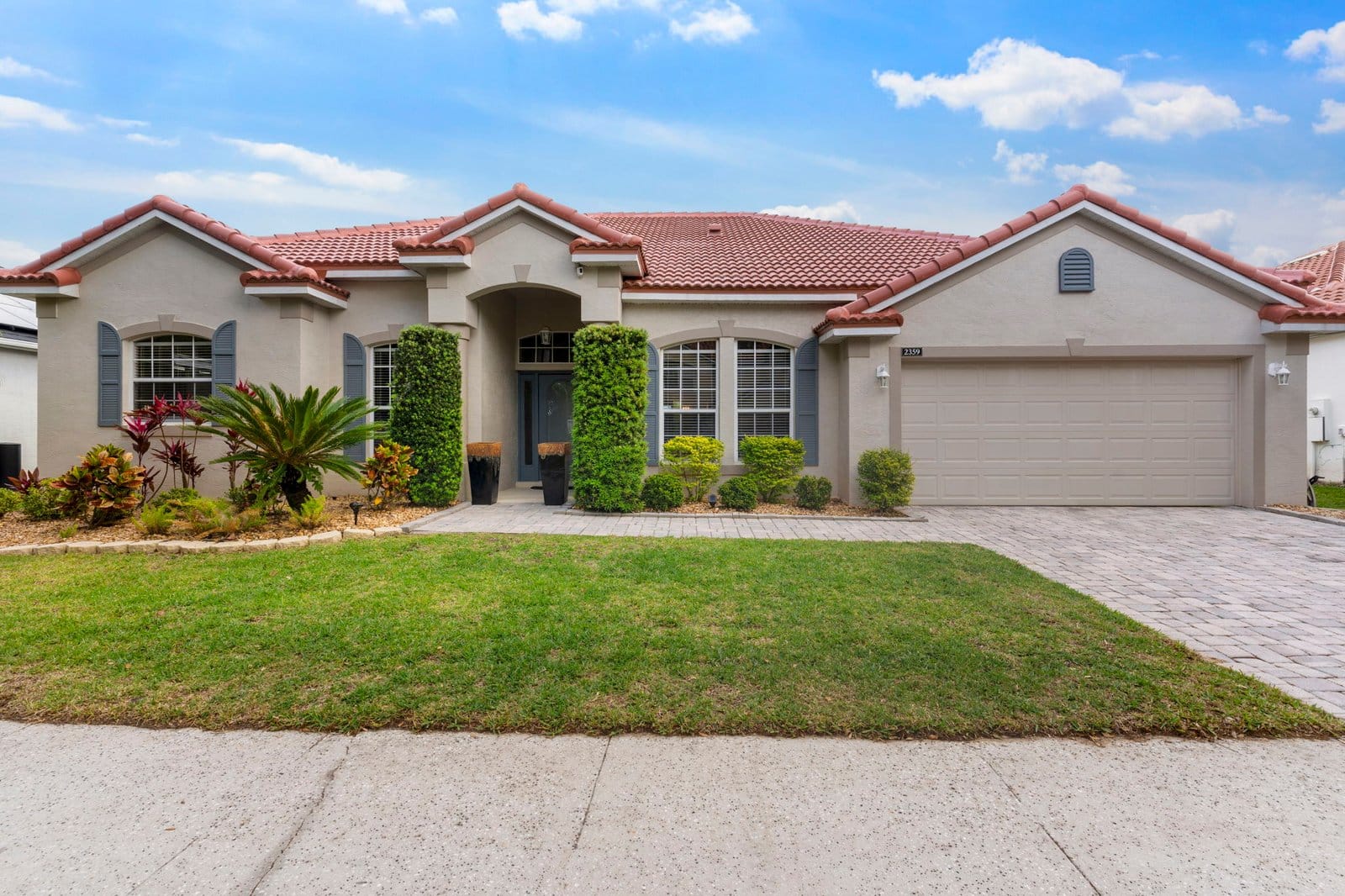 0-web-or-mls-DSC08512 (1)