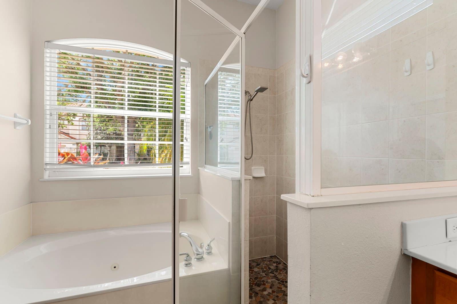 23-web-or-mls-DSC08637