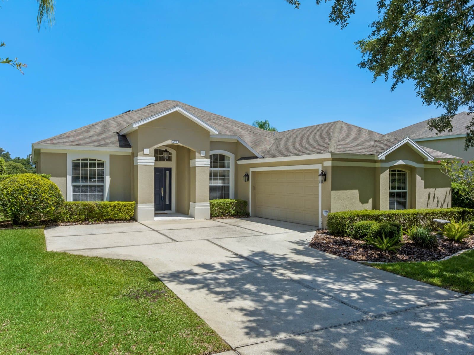 15061-spinnaker-cove-lane-winter-garden-fl-34787-01-scaled