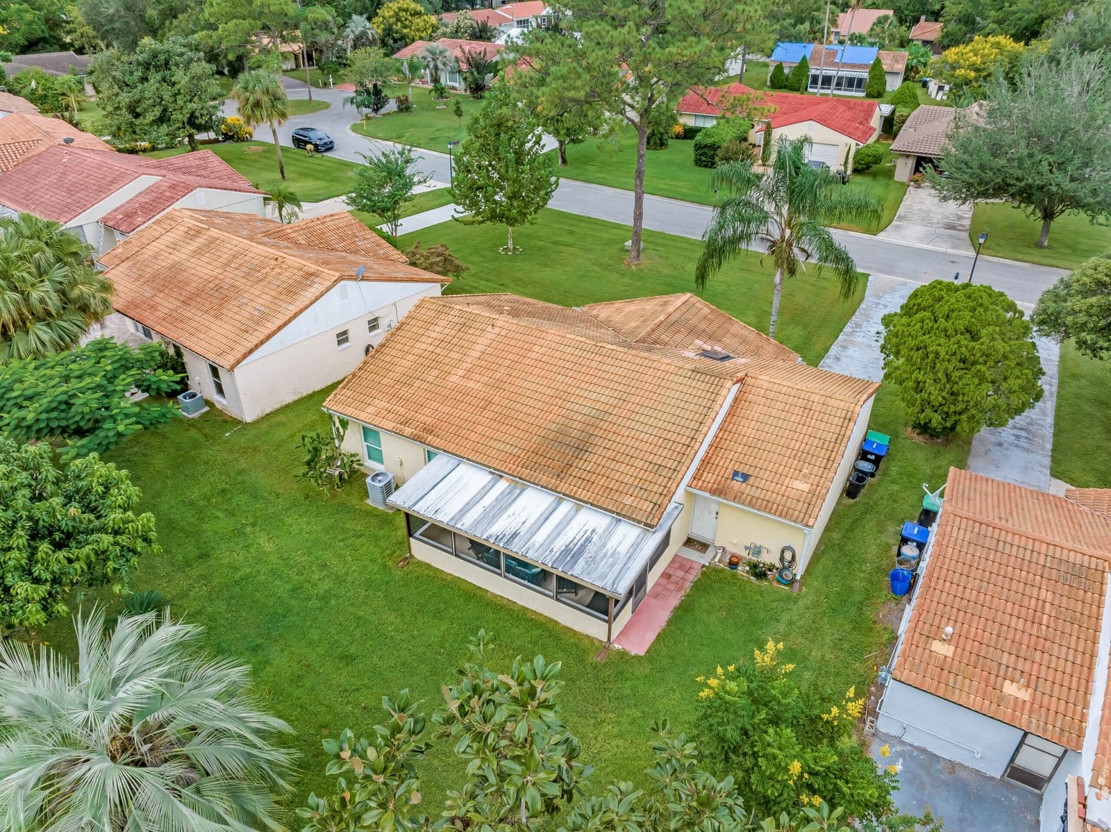 10409-jutland-court-orlando-fl-32821-8--scaled