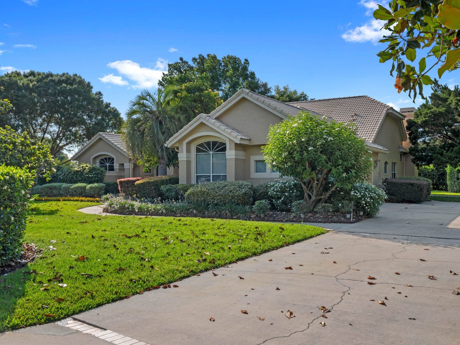 11359-willow-gardens-drive-windermere-fl-34786-02-scaled
