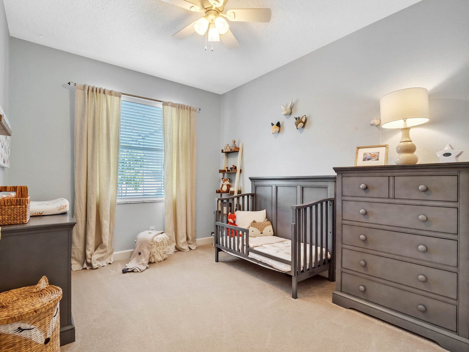 13915-zephermoor-lane-winter-garden-fl-34787-09-scaled