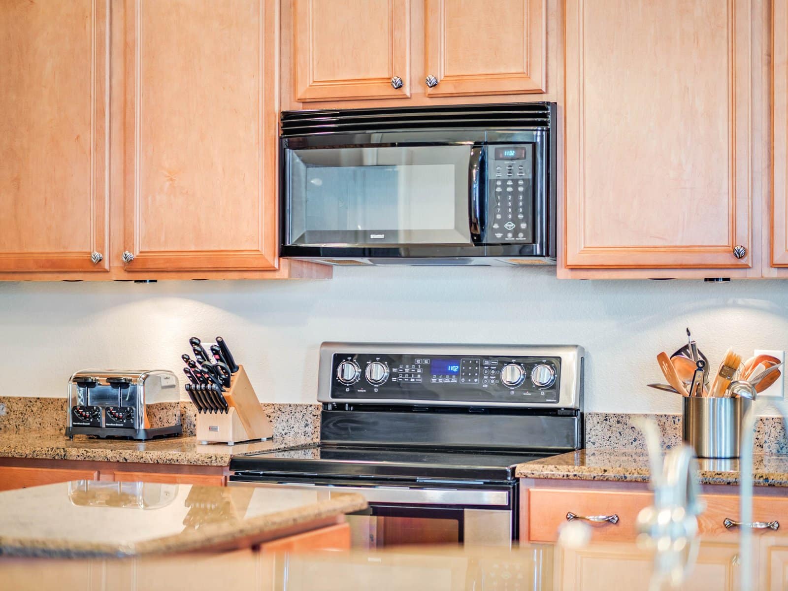 13915-zephermoor-lane-winter-garden-fl-34787-37-scaled