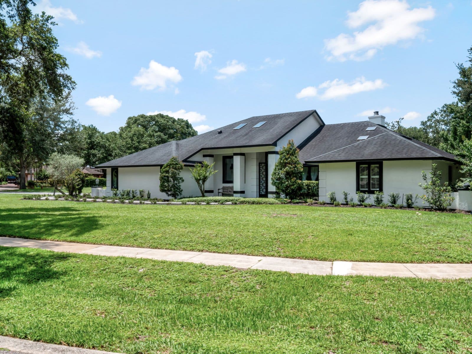 6-web-or-mls-4454 Aspenwood Ct-Orlando, FL 32835 - 06