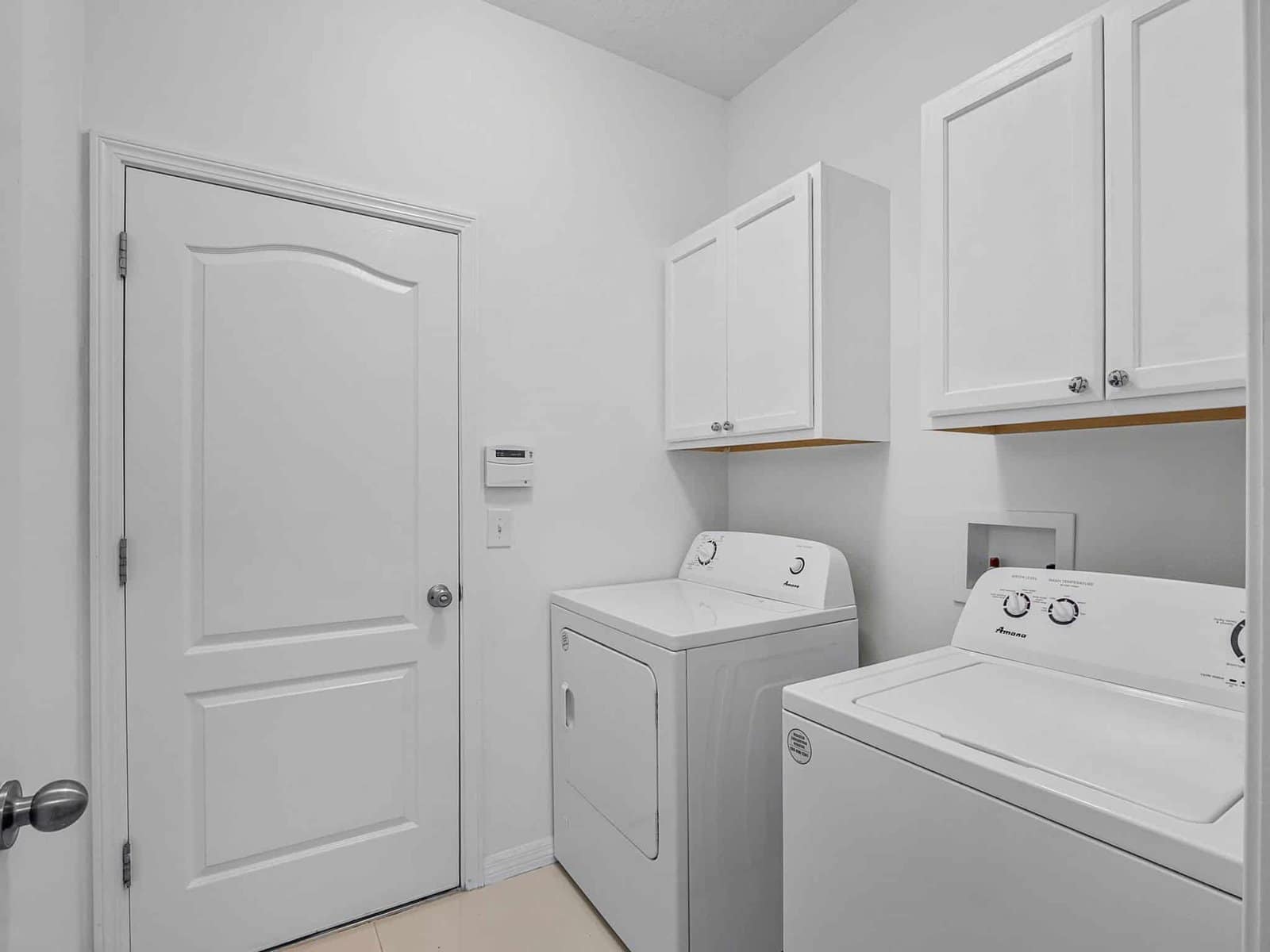 large-01974087-5244-7215-b7df-4e6d410a3ae2