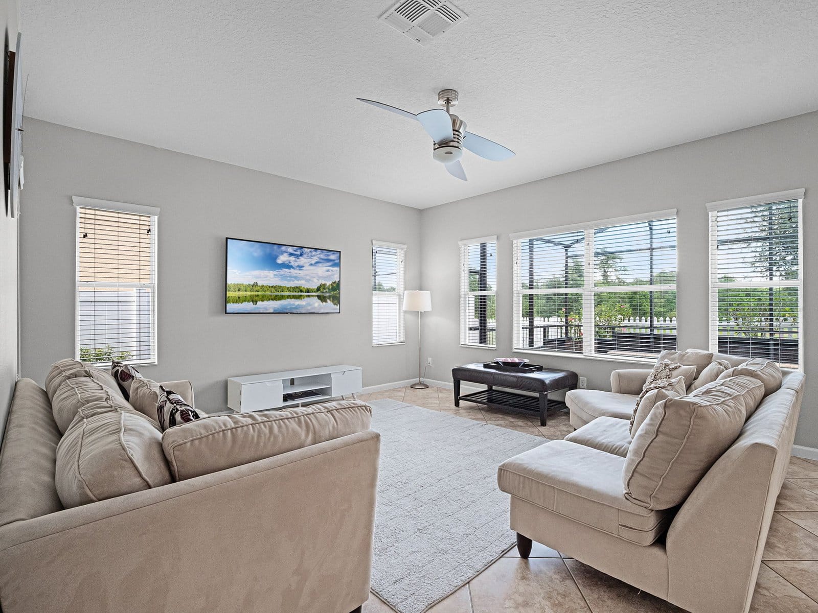 18-web-or-mls-16204 St Augustine St-Clermont, FL 34714 - 09