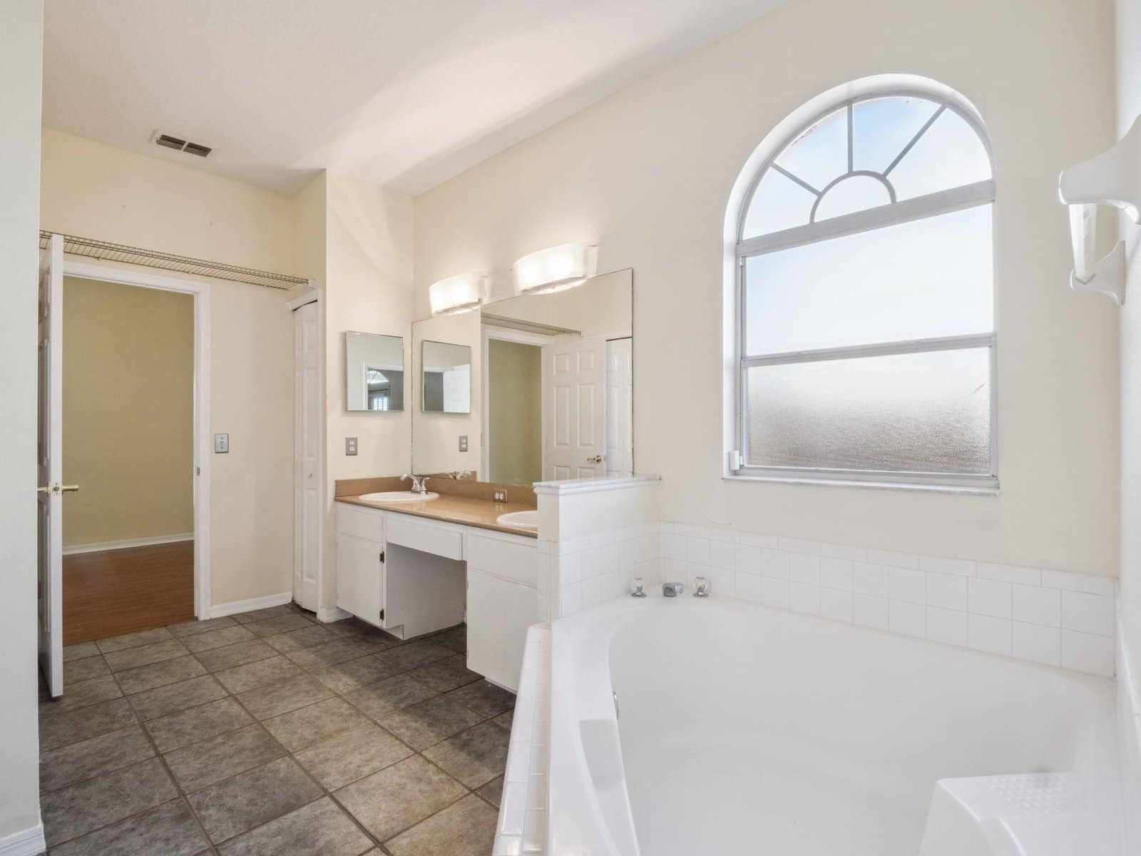 28-web-or-mls-808_High_Pointe_Cir__Minneola__FL_34715-18523_P1617624