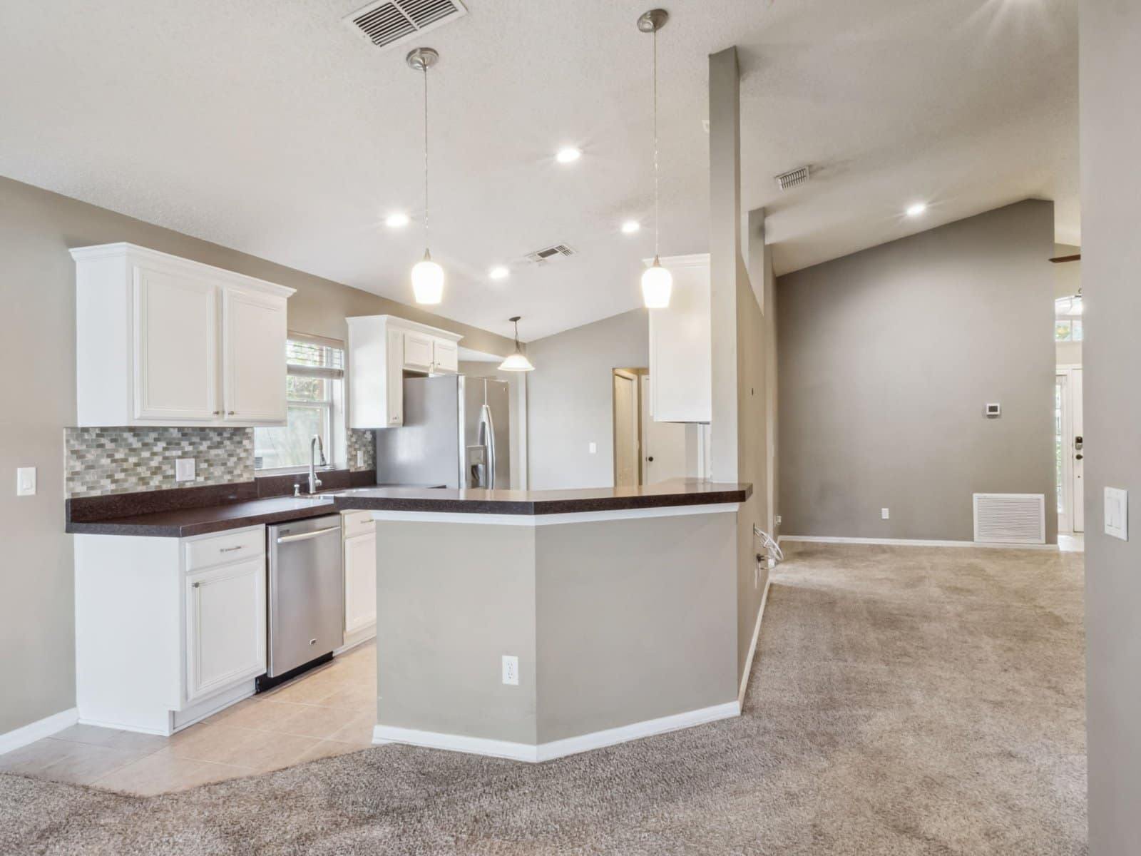 16-web-or-mls-427_Dunoon_St__Ocoee__FL_34761-19406_P1630456