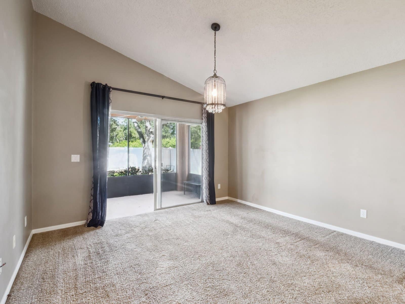 23-web-or-mls-427_Dunoon_St__Ocoee__FL_34761-19406_P1630451