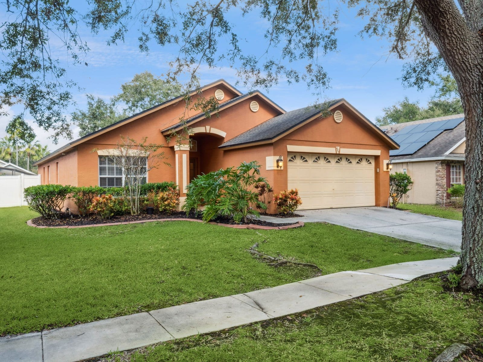 3-web-or-mls-427_Dunoon_St__Ocoee__FL_34761-19406_P1630534