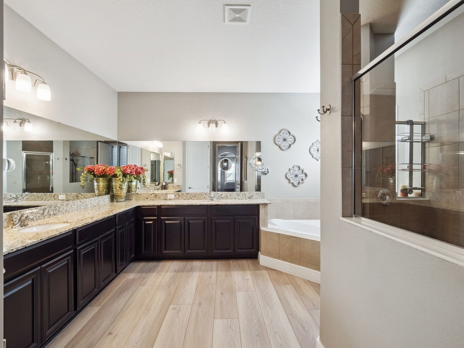 43-web-or-mls-15498_Sandfield_Loop__Winter_Garden__FL_34787_P1689359