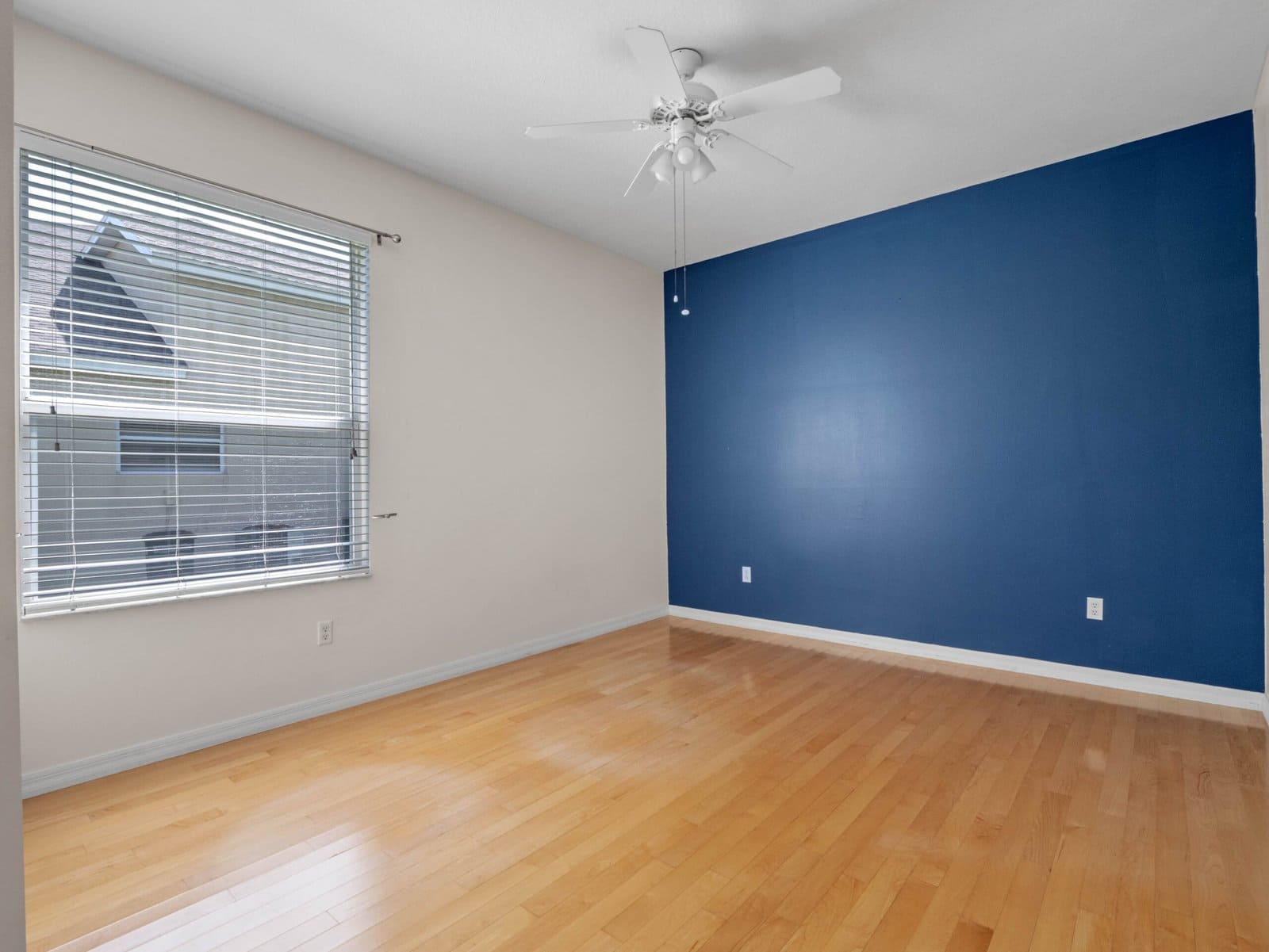 15061-spinnaker-cove-lane-winter-garden-fl-34787-18-scaled