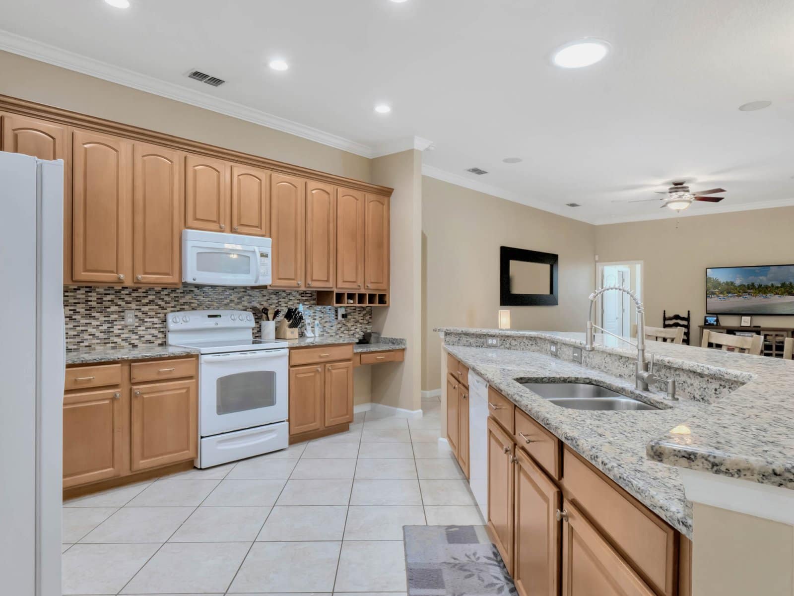 649-belhaven-falls-drive-ocoee-fl-34761-28-scaled 649-belhaven-falls-drive-ocoee-fl-34761-28-scaled