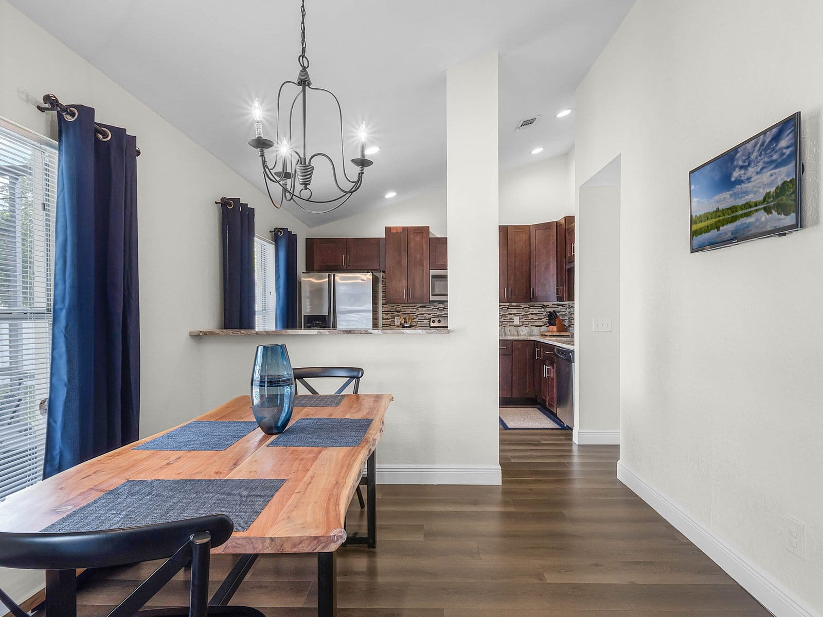 2835-bolton-bend-orlando-fl-32817-18-scaled 2835-bolton-bend-orlando-fl-32817-18-scaled