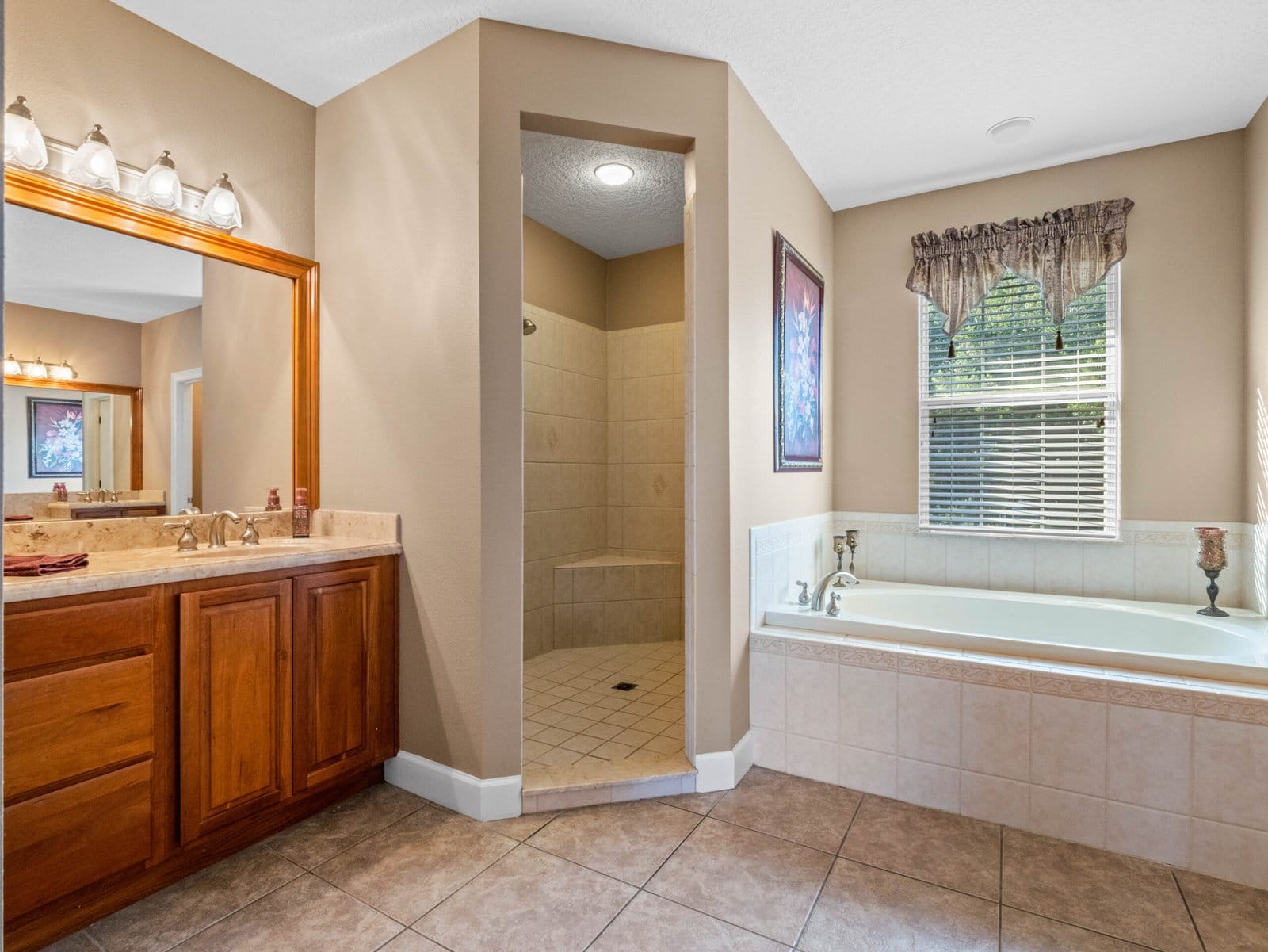 12842-jacob-grace-court-windermere-fl-34786-39-scaled