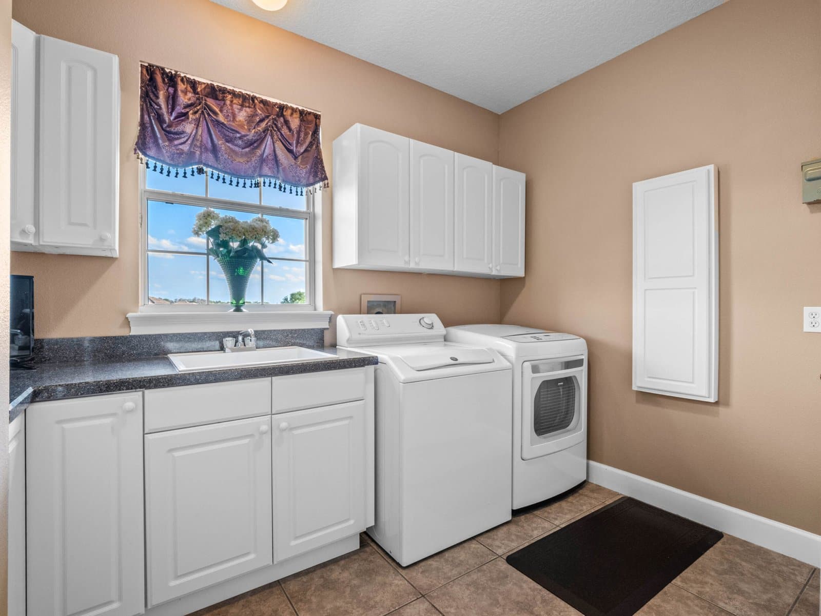 12842-jacob-grace-court-windermere-fl-34786-45-scaled