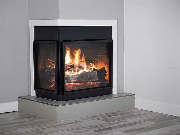 194e06ab359d0767ebc7fd40d22c36b5-cc_ft_576