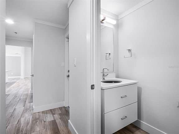 20c5e422813c233136fc05cb85eee3da-cc_ft_576