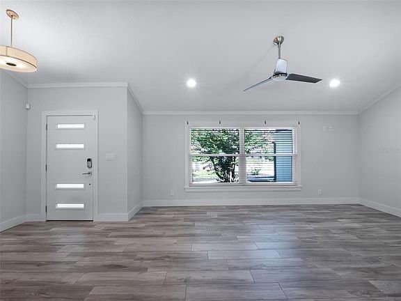 27060dc816bc76e3f6025394329cae8f-cc_ft_576